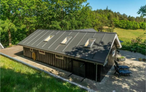 3 Bedroom Lovely Home In Ebeltoft